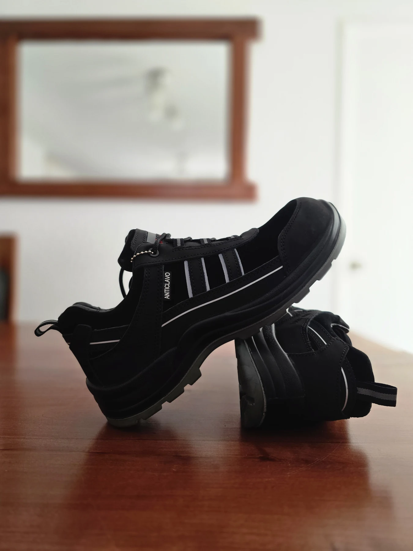 Vista 2 de Zapato de seguridad PF352